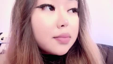 Amelia online show from March 19, 3:27 pm