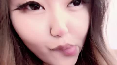 Amelia online show from March 21, 3:48 pm