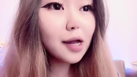 Amelia online show from March 24, 3:17 pm