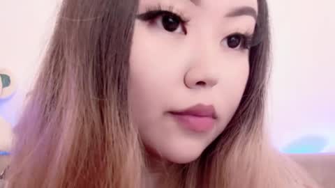 Amelia online show from April 3, 5:55 pm