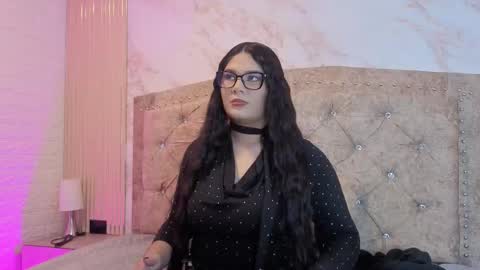 Snapshot of ameliacastell chatting on March 2, 11:28 am AMELIA CASTELL online show from March 2, 11:28 am