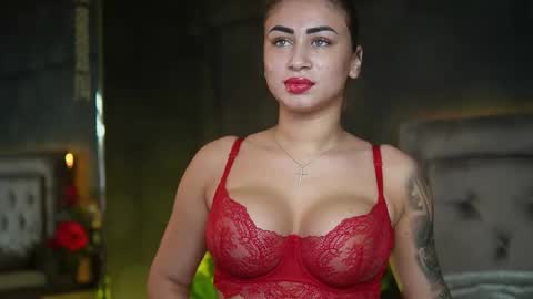  Amelia  online show from November 25, 9:26 pm