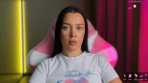 Snapshot of ameliasonk chatting on October 14, 7:03 pm Amelia Sonk online show from October 14, 7:03 pm