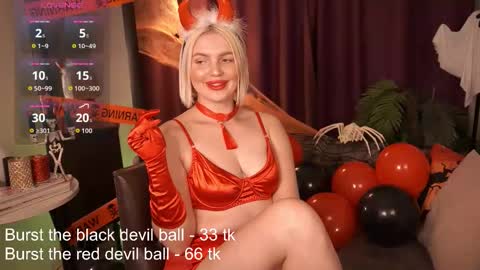  Amelia  online show from October 31, 6:03 am