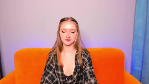 Snapshot of ameliawise chatting on December 22, 8:49 am ameliawise online show from December 22, 8:49 am