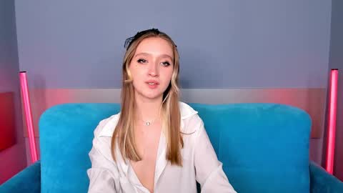 Snapshot of ameliawise chatting on February 14, 6:29 pm ameliawise online show from February 14, 6:29 pm