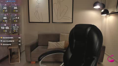 Snapshot of ameliegraham chatting on December 16, 2:16 pm Amelie Graham online show from December 16, 2:16 pm