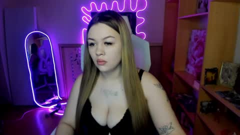 Amelie online show from April 12, 1:21 am