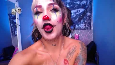 AMELIEROUS .. see you tomorrow  kisses online show from March 21, 8:19 am