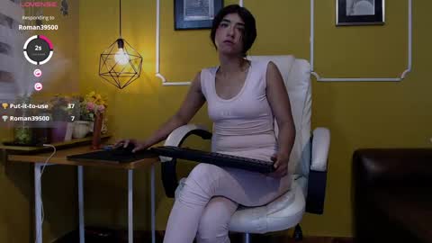 america millan online show from April 11, 4:44 pm