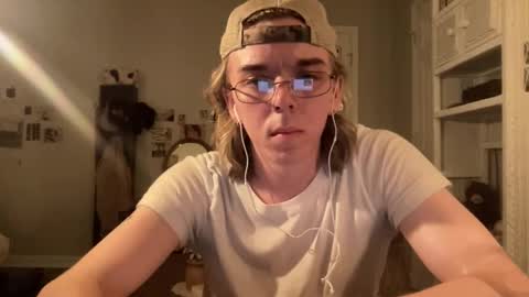 americanclown online show from April 28, 4:17 am