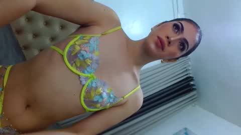 ameryjowns online show from April 4, 10:57 am