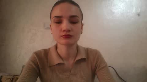Snapshot of amethystnight_ chatting on March 5, 6:12 am Julia online show from March 5, 6:12 am