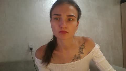 Snapshot of amethystnight_ chatting on September 10, 10:26 am Julia online show from September 10, 10:26 am