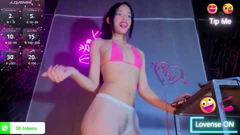 Snapshot of amgeline chatting on February 18, 2:07 am amgeline online show from February 18, 2:07 am