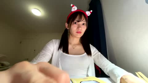 Snapshot of ami_japan chatting on December 21, 12:56 pm ami japan online show from December 21, 12:56 pm