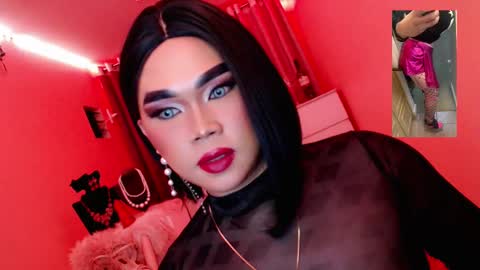 Snapshot of amiadoll chatting on March 2, 4:10 pm Queen Mireska online show from March 2, 4:10 pm