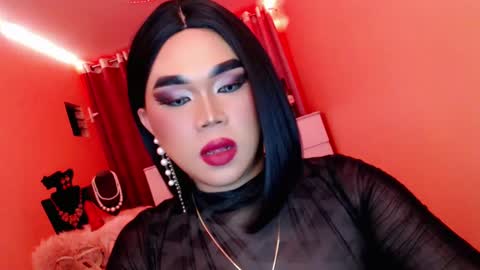 Snapshot of amiadoll chatting on March 2, 7:12 pm Queen Mireska online show from March 2, 7:12 pm