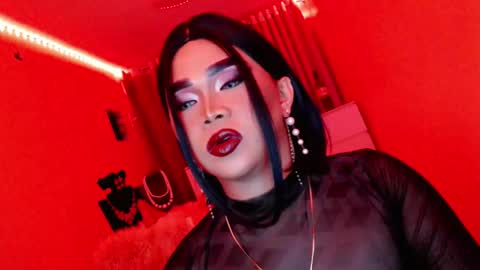 Snapshot of amiadoll chatting on March 8, 4:17 pm Queen Mireska online show from March 8, 4:17 pm