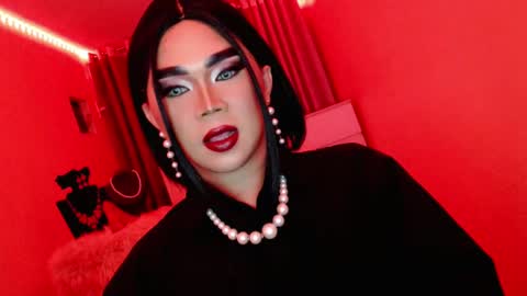 Snapshot of amiadoll chatting on March 9, 3:49 pm Queen Mireska online show from March 9, 3:49 pm