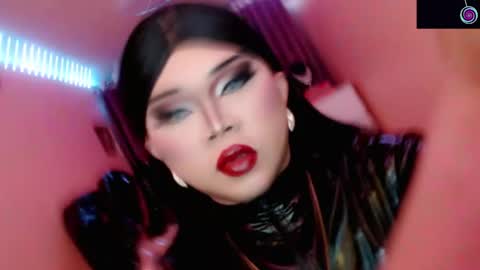 Queen Mireska online show from April 26, 6:16 pm