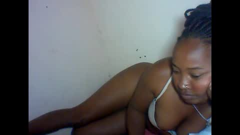 amielle_01 online show from April 14, 8:15 pm