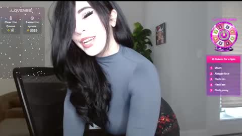 Snapshot of amilustxx chatting on January 16, 3:46 pm amilust online show from January 16, 3:46 pm