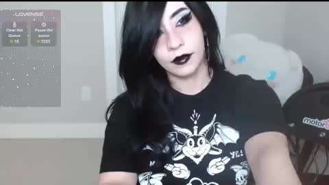 Snapshot of amilustxx chatting on March 9, 4:55 pm amilust online show from March 9, 4:55 pm