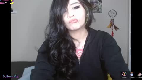 Snapshot of amilustxx chatting on October 6, 7:00 pm amilust online show from October 6, 7:00 pm