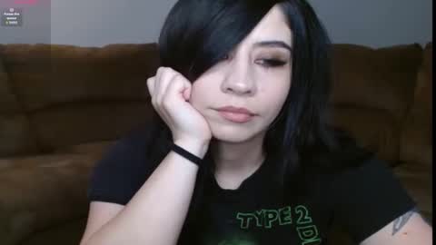 amilust online show from March 29, 6:52 pm