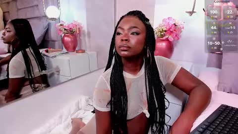 Snapshot of amina_westt chatting on October 11, 9:46 pm Amina online show from October 11, 9:46 pm