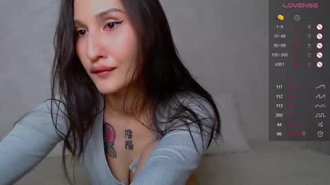 Snapshot of aminegulse chatting on October 9, 12:41 am Camilla online show from October 9, 12:41 am