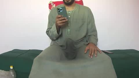 Amir online show from December 4, 11:41 am