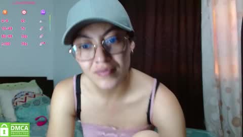 amitlu_ online show from May 26, 10:06 pm