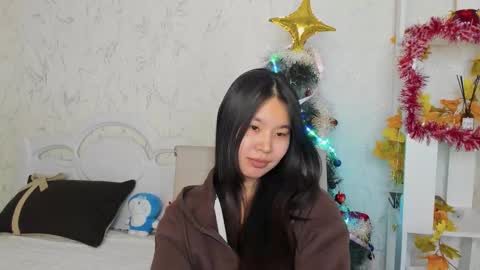 Snapshot of amiya_cute chatting on December 20, 12:56 pm Ami online show from December 20, 12:56 pm
