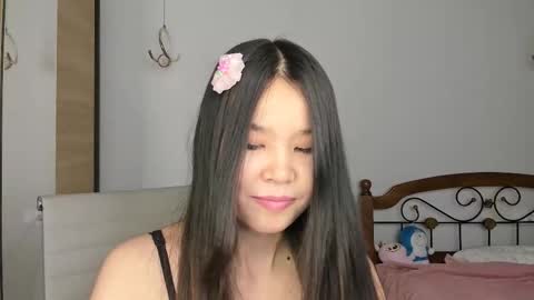 Snapshot of amiya_cute chatting on February 8, 3:04 pm Ami online show from February 8, 3:04 pm