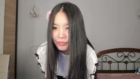 Snapshot of amiya_cute chatting on March 2, 3:30 pm Ami online show from March 2, 3:30 pm