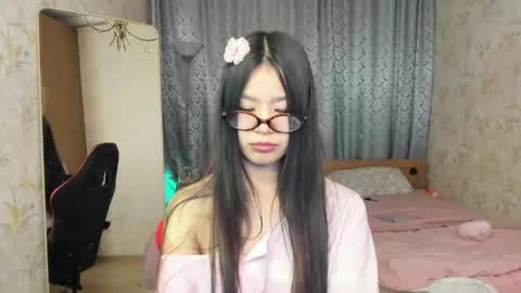 Ami online show from March 13, 2:45 pm