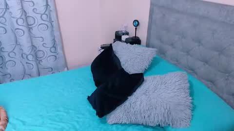 diana online show from December 6, 12:34 am