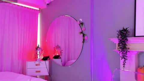 Ammy Nova online show from April 16, 8:31 pm