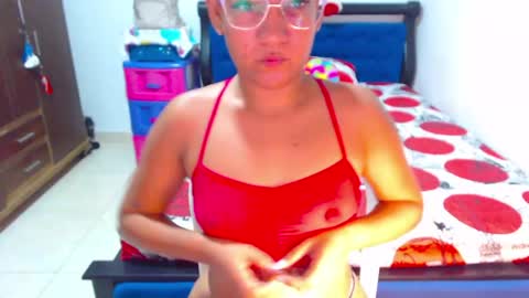 IM AMMY online show from May 20, 2:07 am