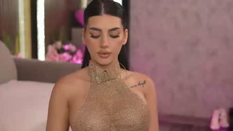 Amy Blair online show from June 26, 8:08 am