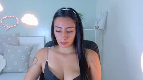 A M M Y  online show from February 27, 11:32 am