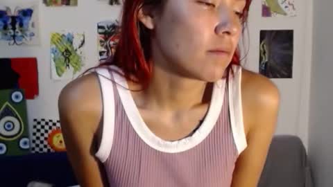 yisel online show from November 23, 2:11 am