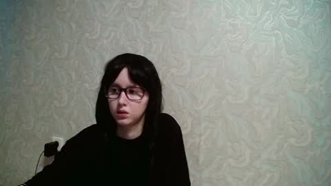 Amomira online show from December 19, 8:56 am