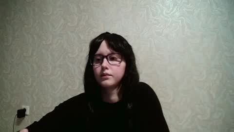 Amomira online show from February 12, 4:00 pm