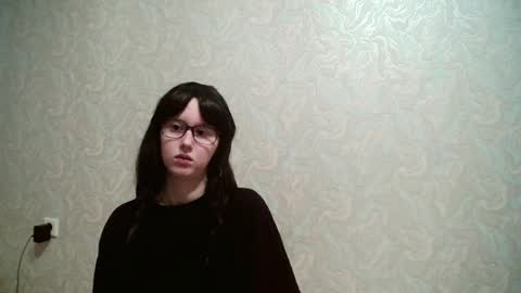 Amomira honeyx online show from March 31, 2:46 am