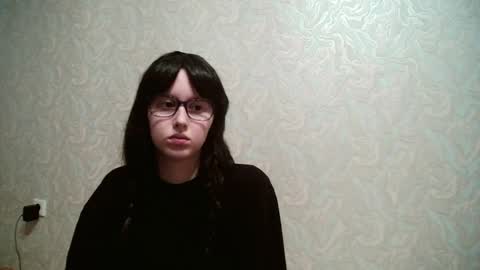 Amomira honeyx online show from April 19, 2:16 pm