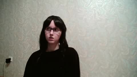 Amomira honeyx online show from May 5, 4:48 pm