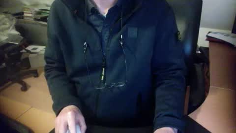 Snapshot of amor2200 chatting on January 7, 7:28 pm Amor2200 online show from January 7, 7:28 pm